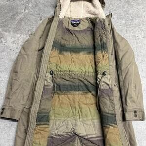 Patagonia Blanket Lined Fishtail Parka Jacket